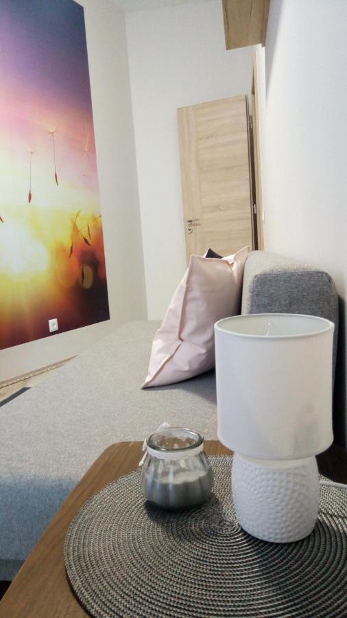 Loli Apartman Miskolc Exterior foto